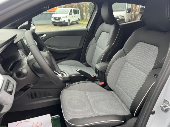RENAULT Clio V Clio Techno BVA Grise-008.jpeg